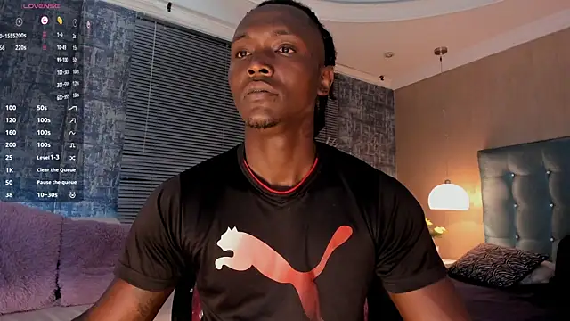 DannSmmith online show from September 18, 2025, 4:04 am