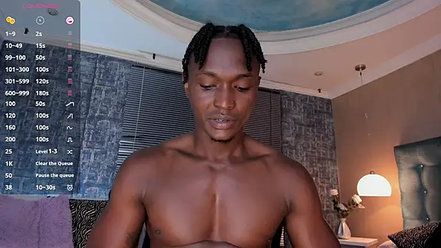 DannSmmith online show from October 4, 2025, 6:04 am