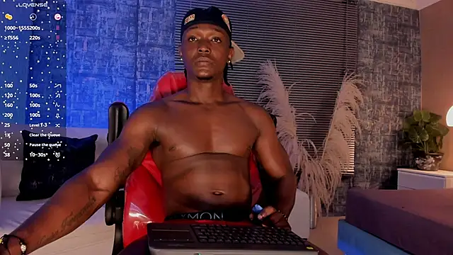 DannSmmith online show from February 8, 2026, 4:43 am