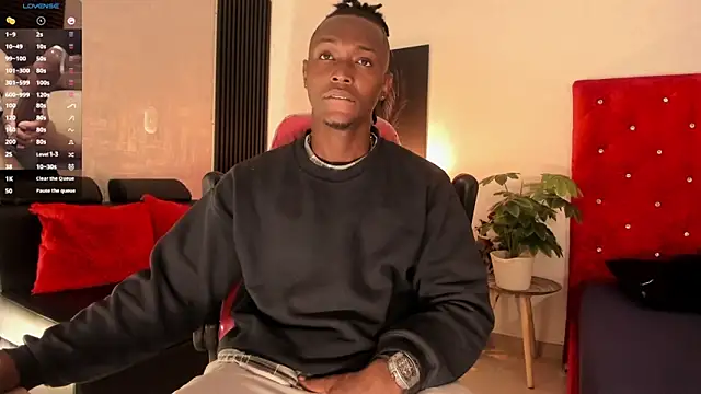 DannSmmith online show from March 6, 2025, 1:03 pm