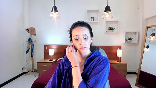 Snapshot of Kristen_Garner chatting on February 12, 2025, 12:16 am Kristen Garner online show from February 12, 2025, 12:16 am