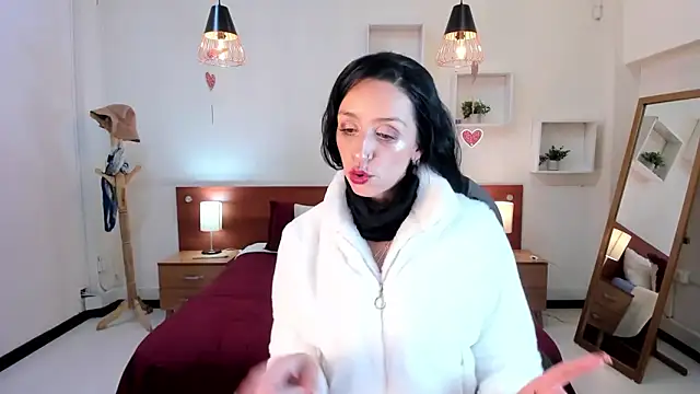 Snapshot of Kristen_Garner chatting on February 14, 2025, 9:10 pm Kristen Garner online show from February 14, 2025, 9:10 pm