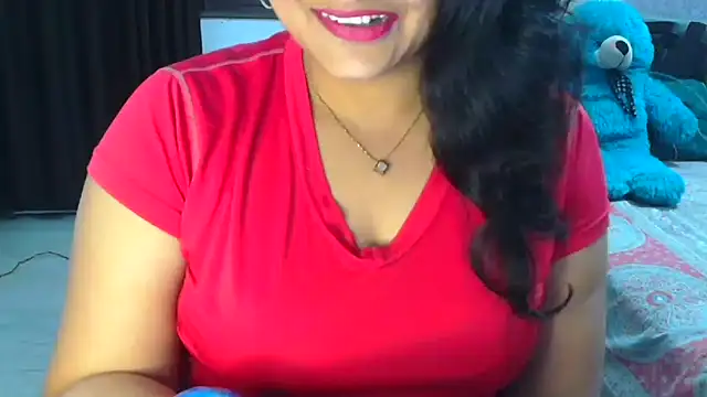 Snapshot of Maria_55 chatting on January 8, 2025, 6:20 am Maria 55 online show from January 8, 2025, 6:20 am