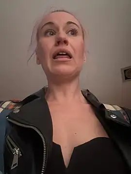 Dina-Light online show from February 20, 2025, 2:35 pm