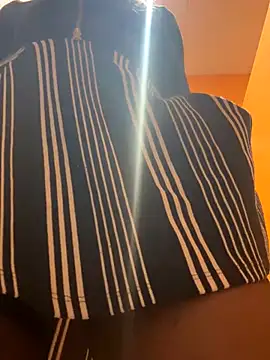 Dina-Light online show from November 9, 2025, 5:50 pm