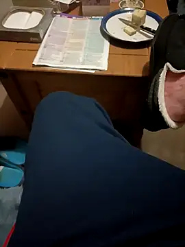 Snapshot of loveeatingcunts chatting on March 29, 2026, 7:37 pm loveeatingcunts online show from March 29, 2026, 7:37 pm