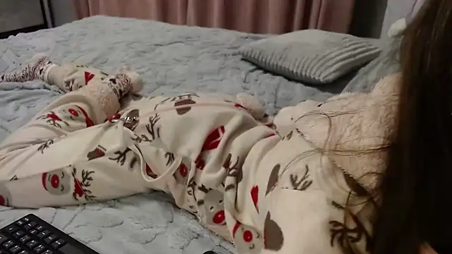 Snapshot of Viktoriiya_bald chatting on March 1, 2025, 8:32 pm Viktoriiya bald online show from March 1, 2025, 8:32 pm