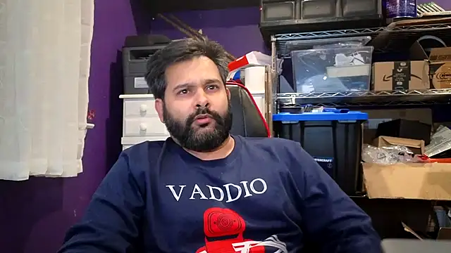 Sakhtlaundaz online show from November 20, 2025, 10:31 pm