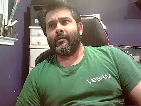 Snapshot of Sakhtlaundaz chatting on January 26, 2025, 5:56 am Sakhtlaundaz online show from January 26, 2025, 5:56 am