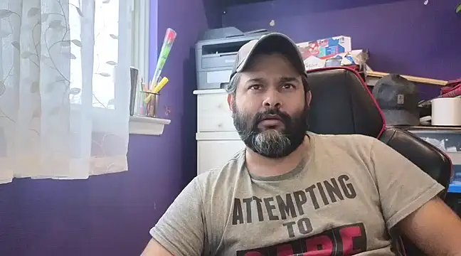 Snapshot of Sakhtlaundaz chatting on February 10, 2025, 2:16 pm Sakhtlaundaz online show from February 10, 2025, 2:16 pm