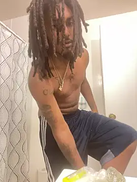 Snapshot of BD2LONG chatting on January 3, 2025, 1:38 am BD2LONG online show from January 3, 2025, 1:38 am