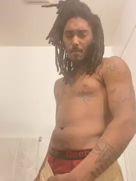 Snapshot of BD2LONG chatting on January 19, 2025, 6:00 pm BD2LONG online show from January 19, 2025, 6:00 pm