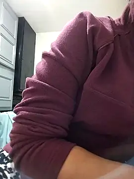 Snapshot of lolo890 chatting on March 7, 2026, 6:57 pm lolo890 online show from March 7, 2026, 6:57 pm