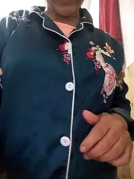 Snapshot of lolo890 chatting on March 14, 2026, 8:26 pm lolo890 online show from March 14, 2026, 8:26 pm