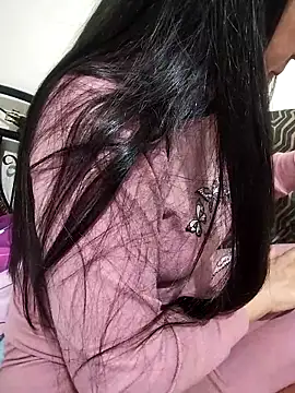 lolo890 online show from February 10, 2026, 11:04 pm