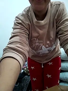 Snapshot of lolo890 chatting on March 29, 2026, 3:24 pm lolo890 online show from March 29, 2026, 3:24 pm