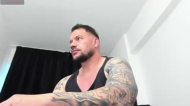 musclemonster31 online show from September 23, 2025, 4:30 am