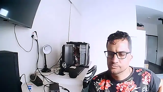 david hotwheels online show from October 25, 2025, 4:40 pm