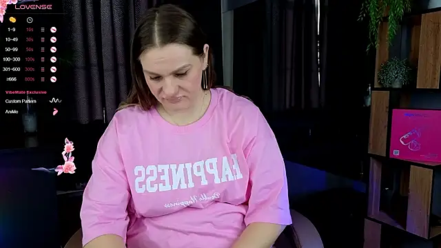 EndlessLustX online show from February 19, 2026, 4:42 am