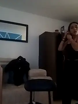 Snapshot of Dayan_roose chatting on February 27, 2026, 1:33 pm Dayan roose online show from February 27, 2026, 1:33 pm