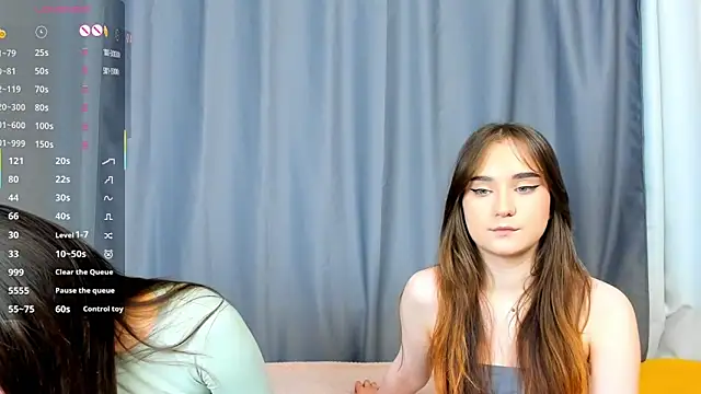 Snapshot of AnnaTeona chatting on March 2, 2025, 6:48 am AnnaTeona online show from March 2, 2025, 6:48 am