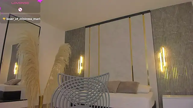 Snapshot of riley_sierra chatting on November 4, 2025, 12:53 pm riley sierra online show from November 4, 2025, 12:53 pm