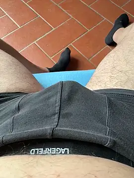 jacky4501 online show from May 14, 2026, 3:31 pm