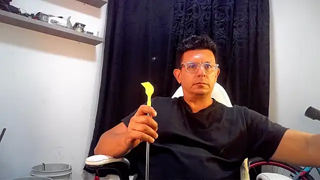 Snapshot of pedropicapi chatting on April 24, 2026, 3:41 am pedropicapi online show from April 24, 2026, 3:41 am
