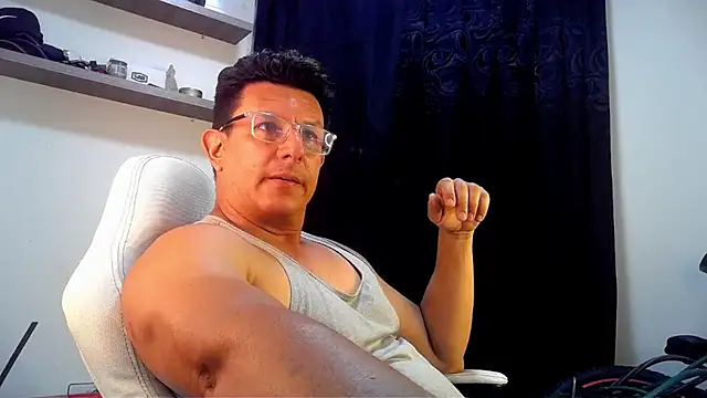 Snapshot of pedropicapi chatting on April 28, 2026, 11:20 pm pedropicapi online show from April 28, 2026, 11:20 pm