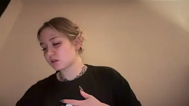 Isabel-Bailey online show from January 8, 2025, 9:34 pm