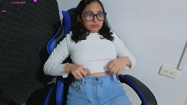 Snapshot of Cuteprincess21 chatting on April 7, 2026, 1:13 pm Cuteprincess21 online show from April 7, 2026, 1:13 pm