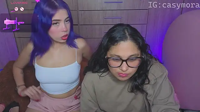 Snapshot of Cuteprincess21 chatting on April 15, 2026, 12:05 am Cuteprincess21 online show from April 15, 2026, 12:05 am