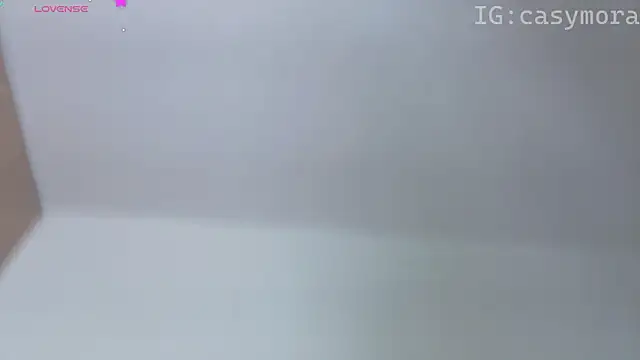 Snapshot of Cuteprincess21 chatting on April 16, 2026, 12:00 am Cuteprincess21 online show from April 16, 2026, 12:00 am