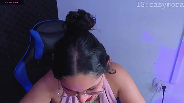 Snapshot of Cuteprincess21 chatting on March 20, 2026, 2:56 am Cuteprincess21 online show from March 20, 2026, 2:56 am