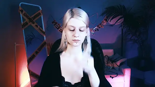 Noah ElmerX online show from November 1, 2025, 9:19 pm