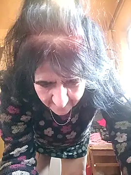 Snapshot of Lovely_Lori chatting on March 10, 2025, 10:50 am Lovely Lori online show from March 10, 2025, 10:50 am