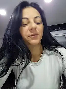 bruneta sexy23 online show from February 11, 2025, 4:44 am