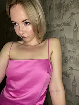 Kristina03 online show from May 28, 2026, 9:21 pm