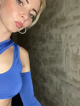 Snapshot of Kristina03 chatting on March 15, 2026, 8:16 pm Kristina03 online show from March 15, 2026, 8:16 pm