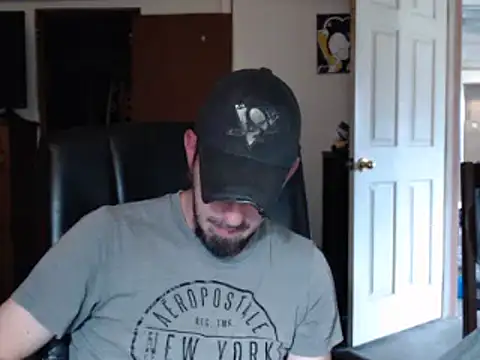 Snapshot of pensguy30 chatting on March 16, 2025, 5:50 pm pensguy30 online show from March 16, 2025, 5:50 pm