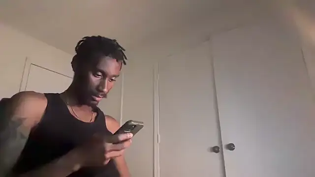 ITSONLYKENNY online show from September 28, 2025, 10:00 am