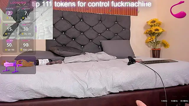 Cristale69 online show from September 18, 2025, 3:09 am