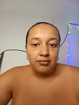 Snapshot of Miss-boobs chatting on February 26, 2025, 10:47 pm Miss-boobs online show from February 26, 2025, 10:47 pm