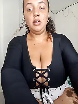 Snapshot of Miss-boobs chatting on February 1, 2025, 7:34 pm Miss-boobs online show from February 1, 2025, 7:34 pm