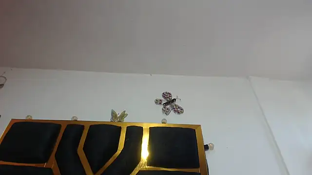 Snapshot of Helennahot chatting on February 20, 2026, 6:10 pm Helennahot online show from February 20, 2026, 6:10 pm