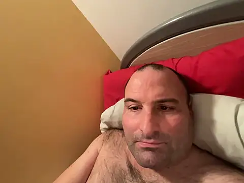 FrankTaylor66 online show from December 16, 2025, 9:19 pm