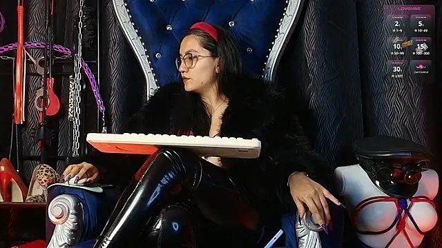 abbymora online show from April 4, 2026, 5:03 am