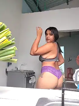 Bellota 22 Fuckme online show from November 6, 2025, 3:27 pm