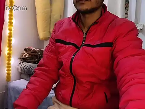 Snapshot of felix_dion chatting on January 14, 2026, 4:21 pm felix dion online show from January 14, 2026, 4:21 pm