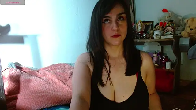 Snapshot of collette_beaufoy_ chatting on December 15, 2025, 5:24 am collette beaufoy online show from December 15, 2025, 5:24 am